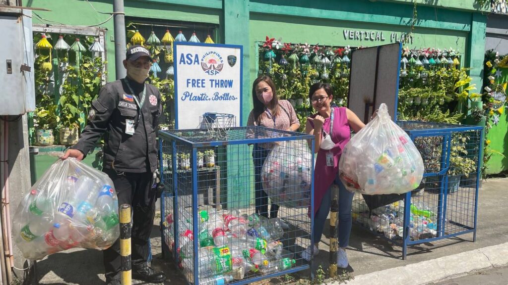 Plastic_Bottles_Donation-2